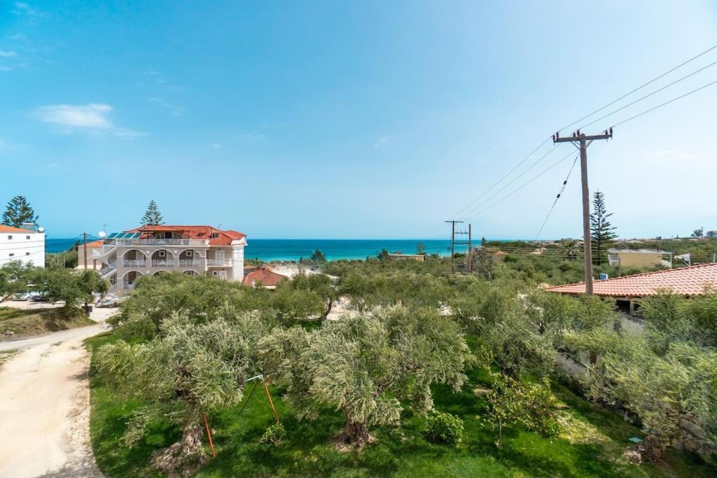 Sunny Aprt At Klelia Cottage Psarou  Exterior foto